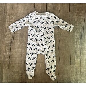 Lullaby baby penguin sleeper